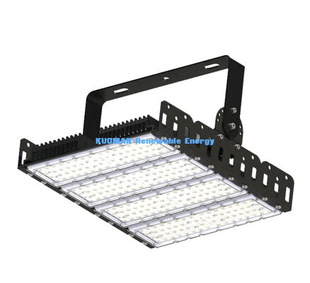 Lampione solare a LED IP65 impermeabile ad alto rendimento luminoso con opzione telecomando per uso industriale